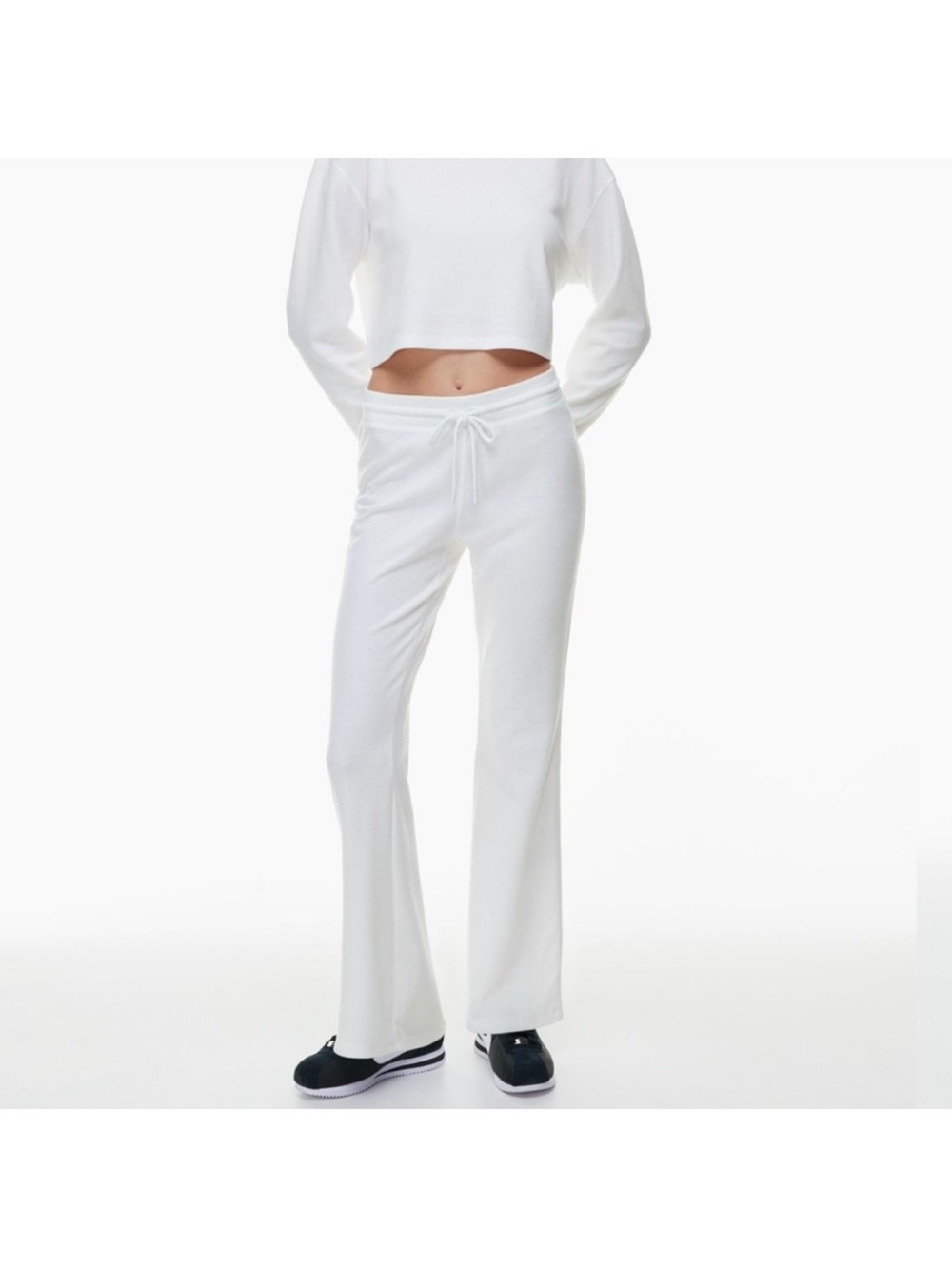 Aritzia Sunday best baby waffle pants white size small